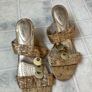 Dexflex gold coin embellished wedge slide sandals 9.5 wide